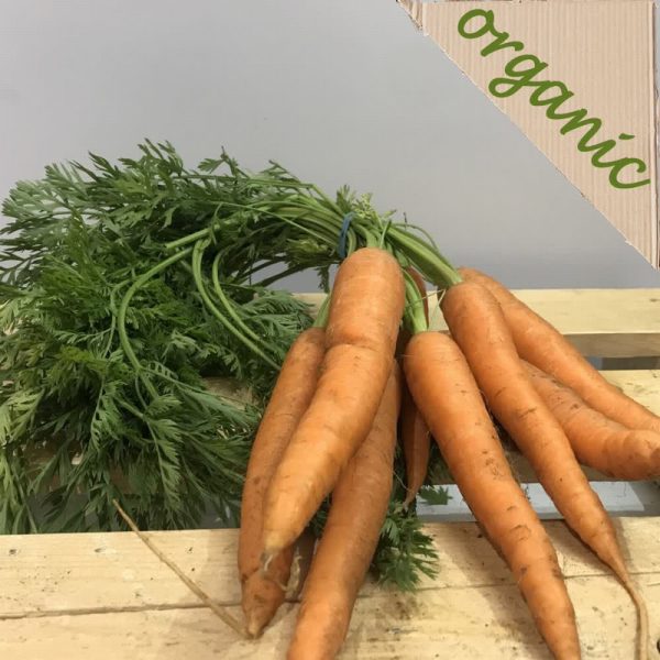 Zeds Local Organic Bunched Carrots - Sheffield