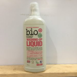 *Bio-D Grapefruit washing up liquid – 750ml
